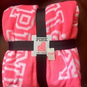 VS Pink Soft Throw